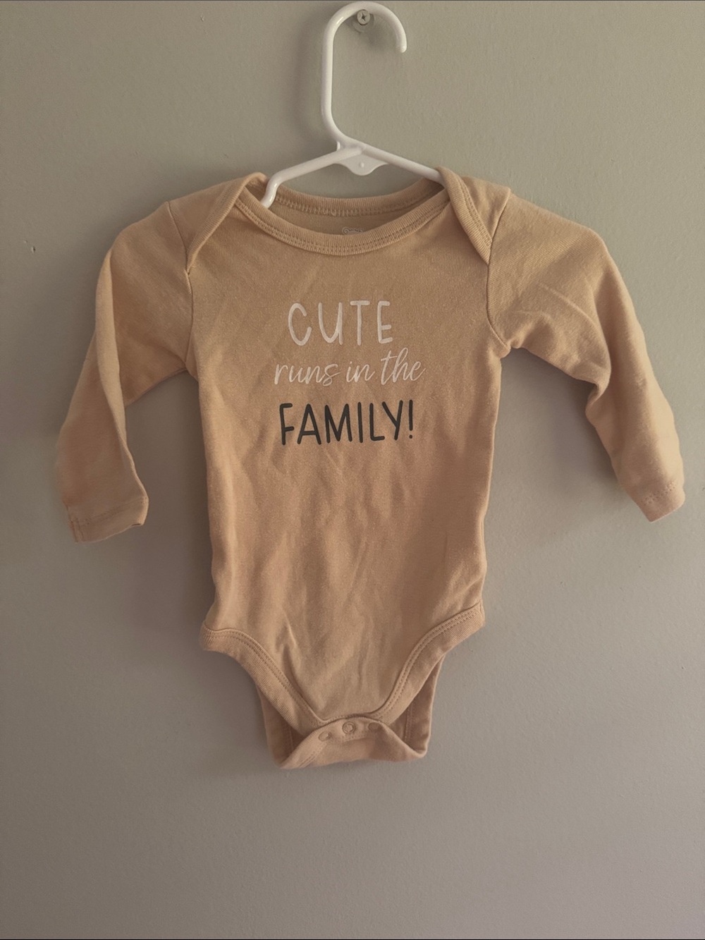 Long-Sleeve Cream Baby One-Piece Bodysuit with Playful Slogan